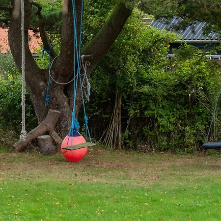 펜션 Beautiful In Hurup Thy With Wifi *